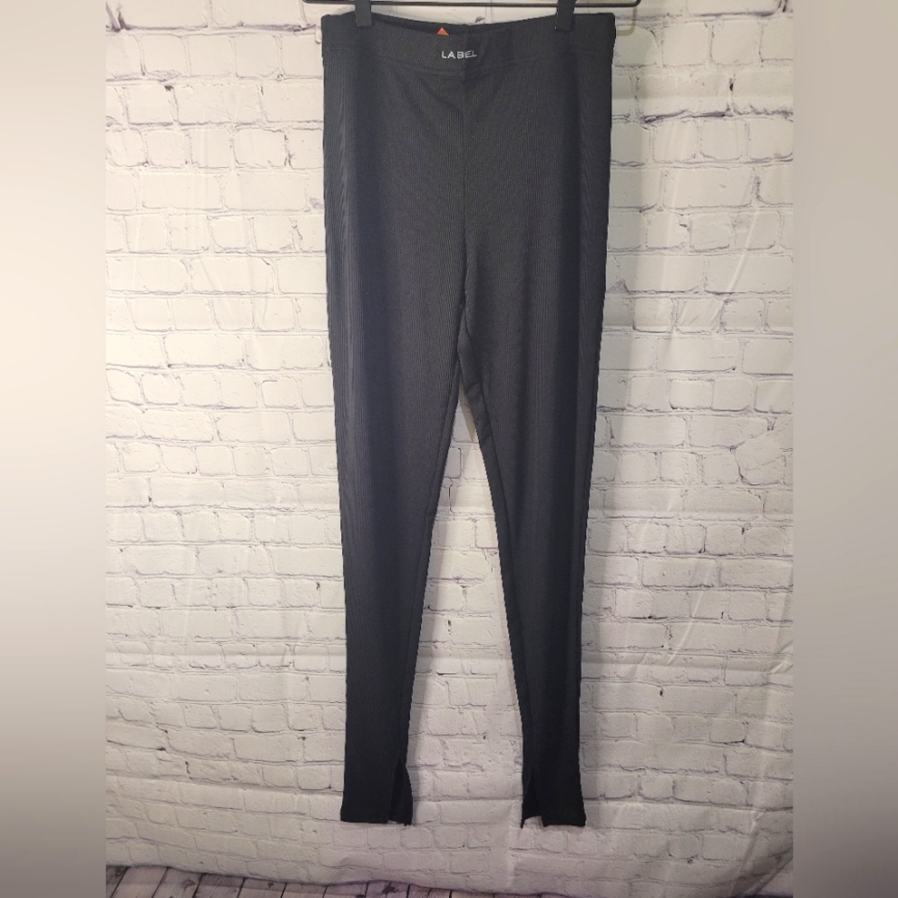NWT Privee Label Ribbed Black Legging‎ Pants Size Medium